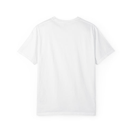 Lucky 777 Slot Machine T-Shirt — Vintage Casino Jackpot Tee